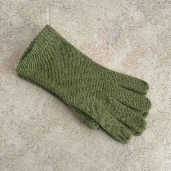 Women's Gloves - New York & Co - Picture 2 of 5